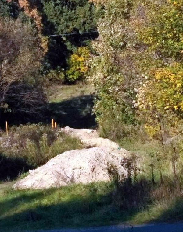 zasypana-drozka-na-cmentarz-foto-71745
