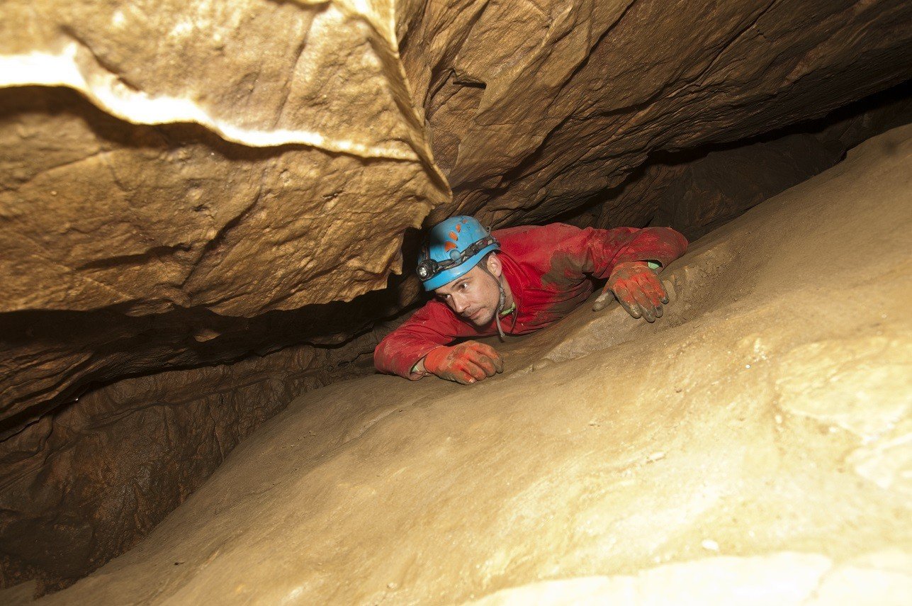 sala-mastodonta-w-sudetach-dla-turystow-foto-71855