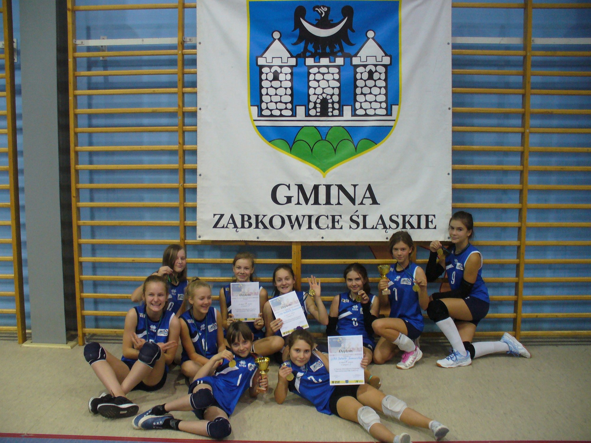 kolejne-sukcesy-janowickich-siatkarek-71873