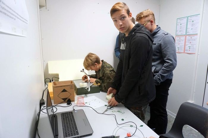 spotkanie-z-nowoczesna-technologia-foto-71894