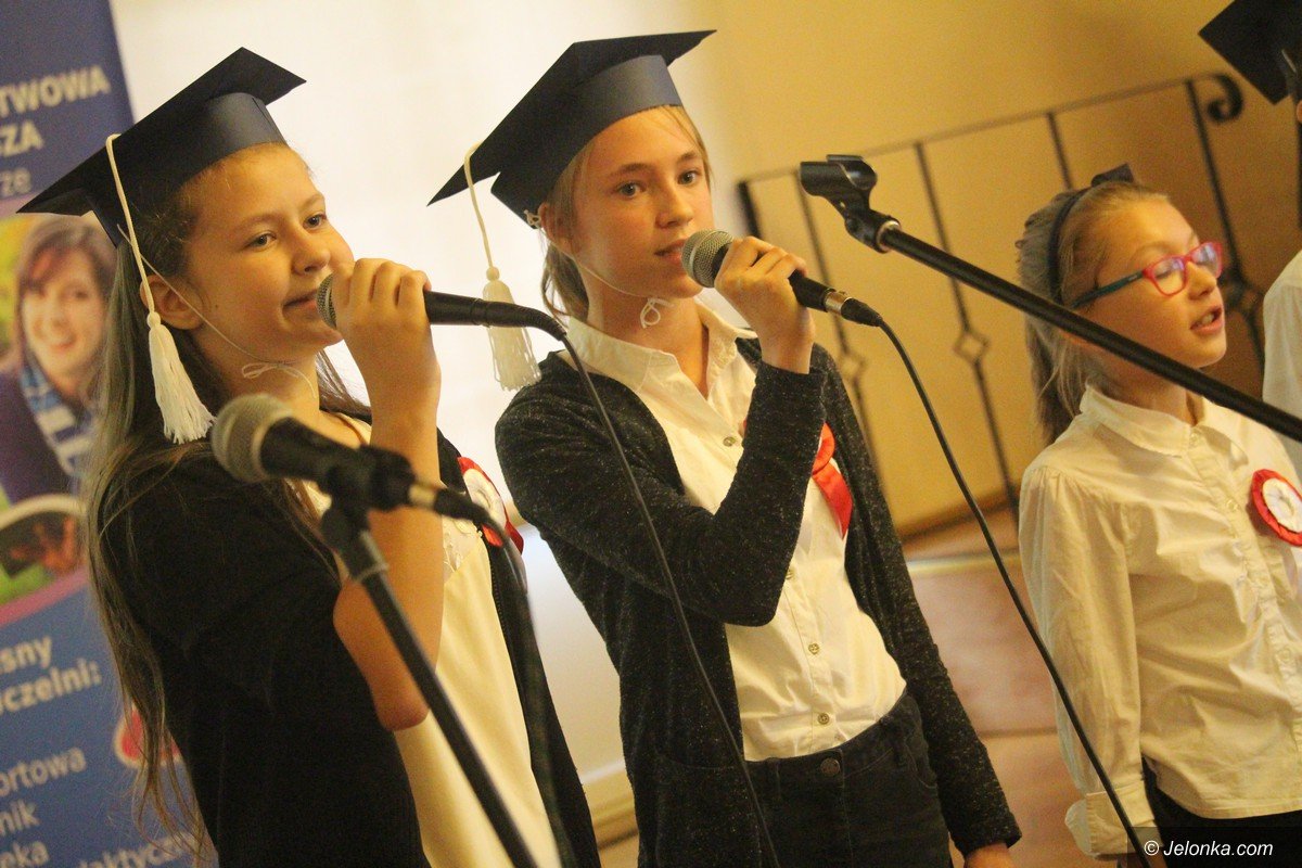 mali-studenci-po-inauguracji-foto-71899