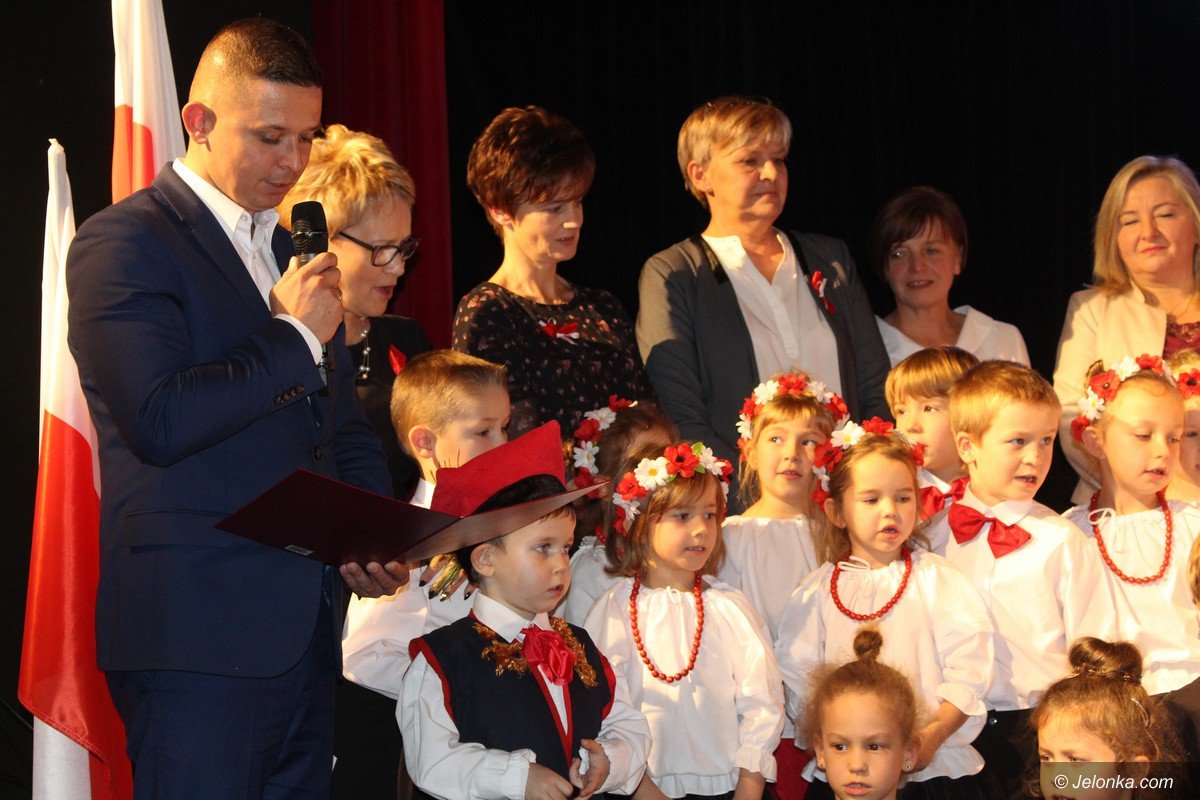 przedszkolny-przeglad-tworczosci-patriotycznej-w-muflonie-foto-71901