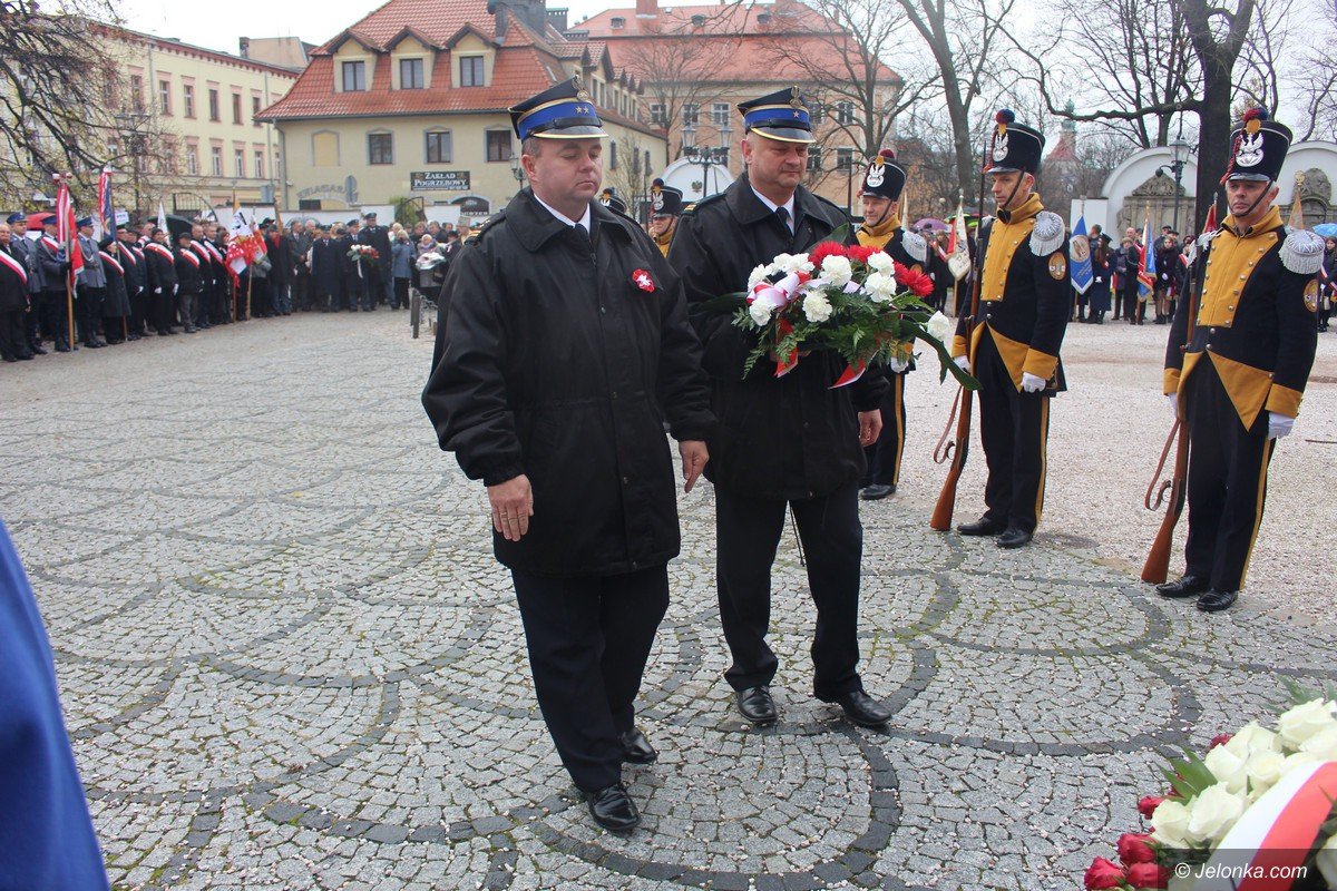 jelenia-gora-biaoczerwona-foto-71907