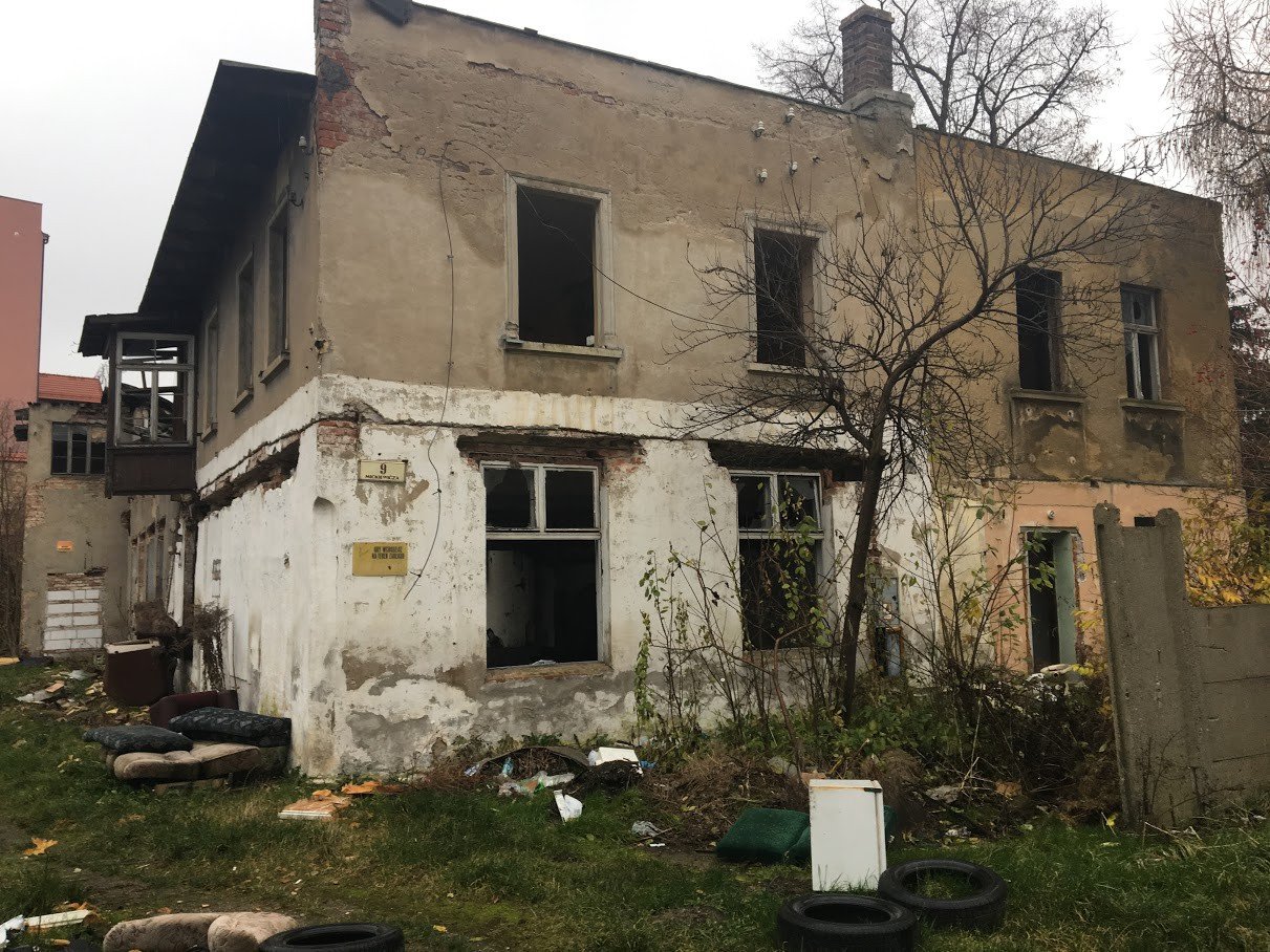 ruina-przy-mickiewicza-zagraza-mieszkancom-foto-72038