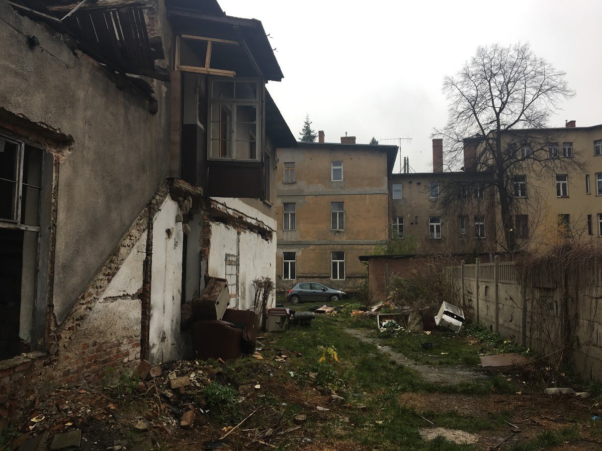 ruina-przy-mickiewicza-zagraza-mieszkancom-foto-72038