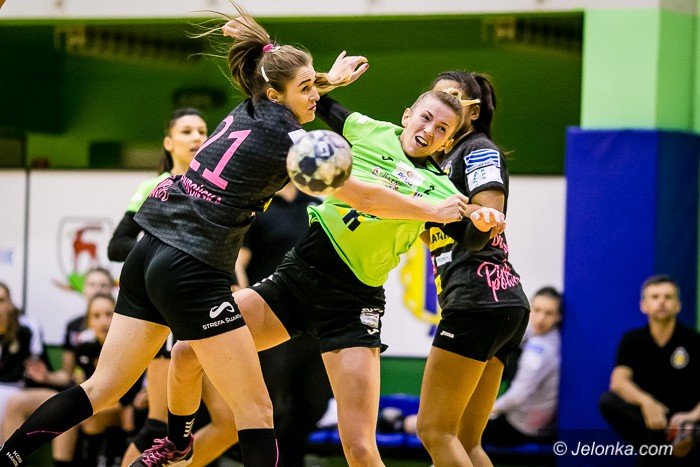trzy-punkty-zostay-w-jeleniej-gorze-foto-72043