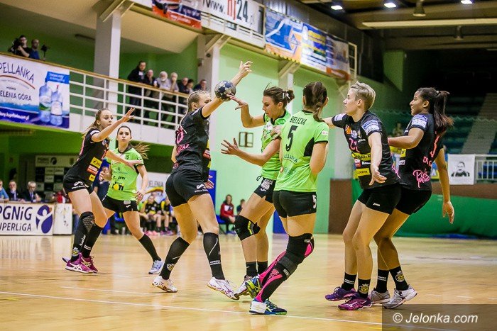 trzy-punkty-zostay-w-jeleniej-gorze-foto-72043