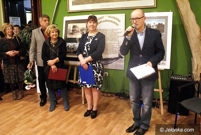 wyroznienie-i-gratulacje-dla-emila-pyzika-foto-72064