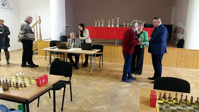 zacieta-walka-na-turnieju-szachowym-w-omnicy-foto-72082