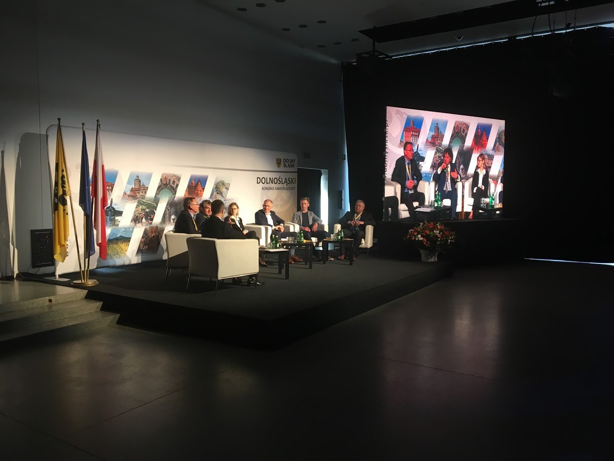 samorzady-partyjne-czy-bezpartyjne-foto-72166