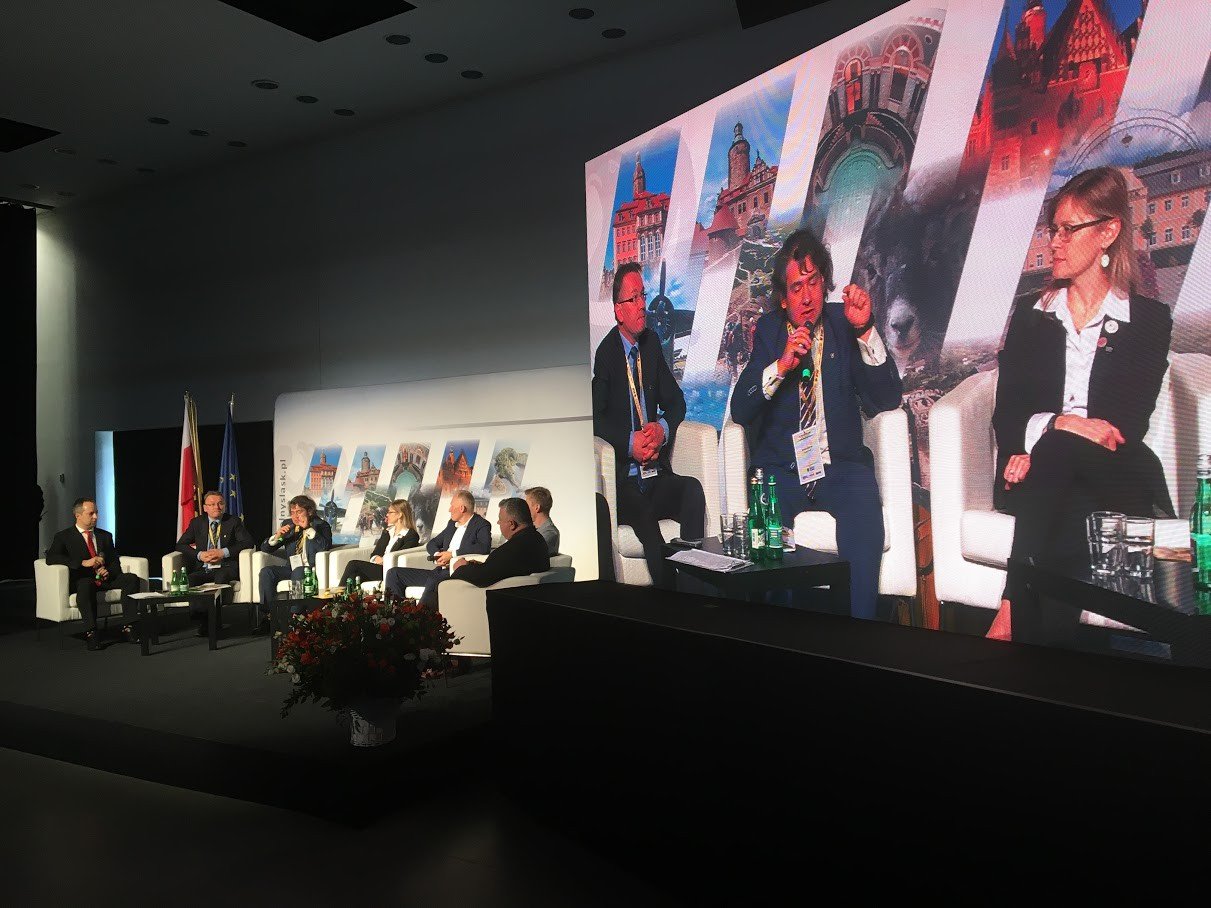 samorzady-partyjne-czy-bezpartyjne-foto-72166