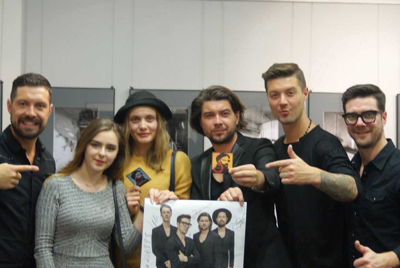 norwid-ma-dziennikarskie-legitymacje-foto-72172