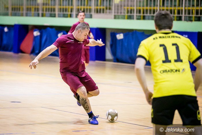 wystartowaa-jeleniogorska-liga-futsalu-foto-72188