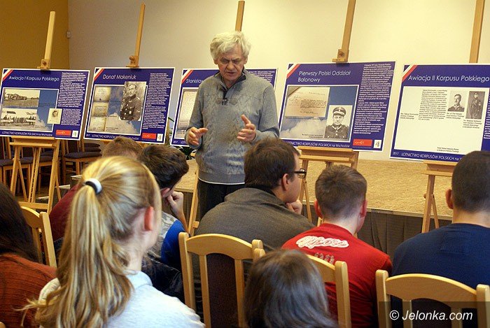 wystawa-100lecie-lotnictwa-w-polsce-foto-72232