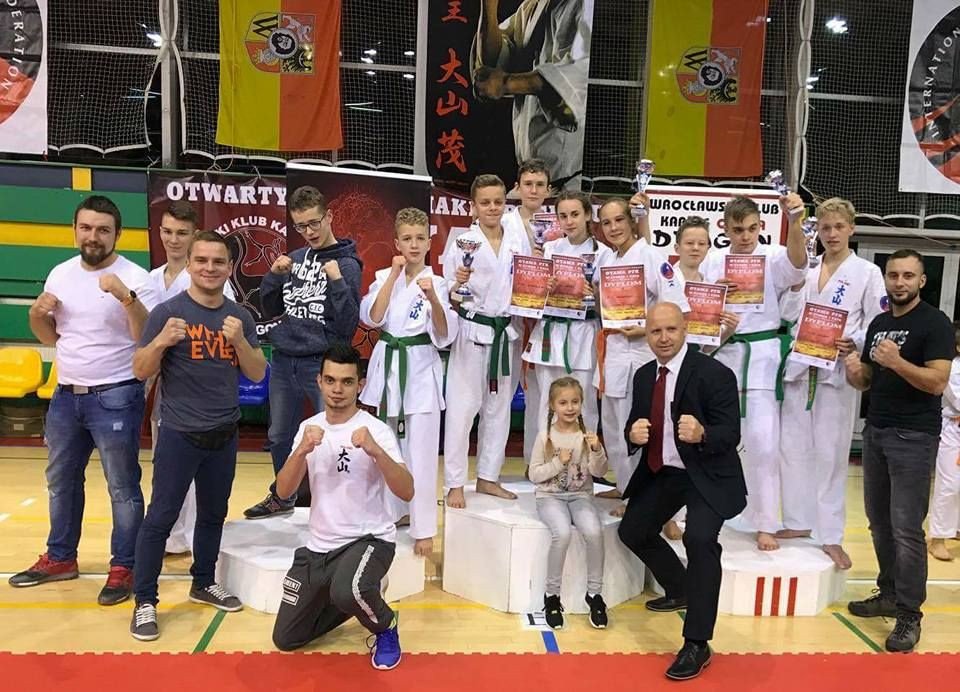 swietny-start-naszych-fighterow-we-wrocawiu-72259