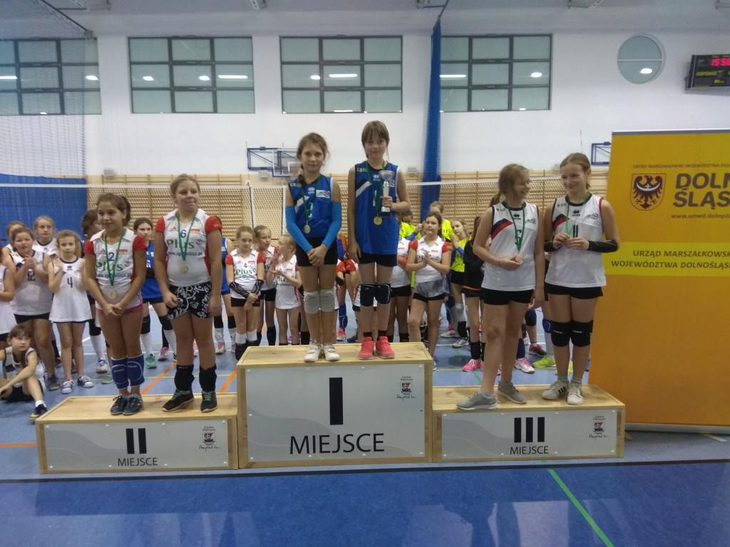 nasze-siatkarki-znow-na-pierwszym-stopniu-podium-foto-72280