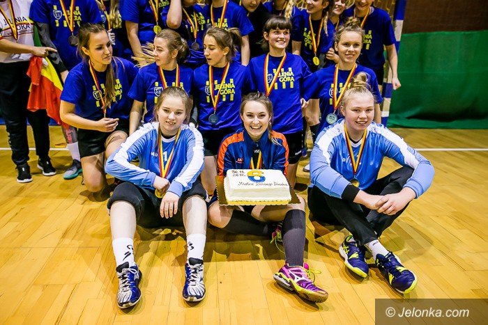 zotka-samadovej-dominuja-na-dolnym-slasku-foto-72287