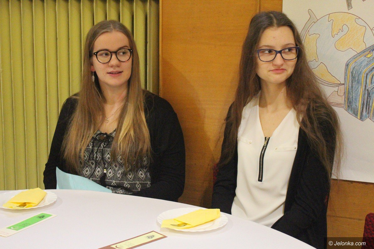 poezja-jana-pawa-ii-z-ust-i-serc-modziezy-foto-72289