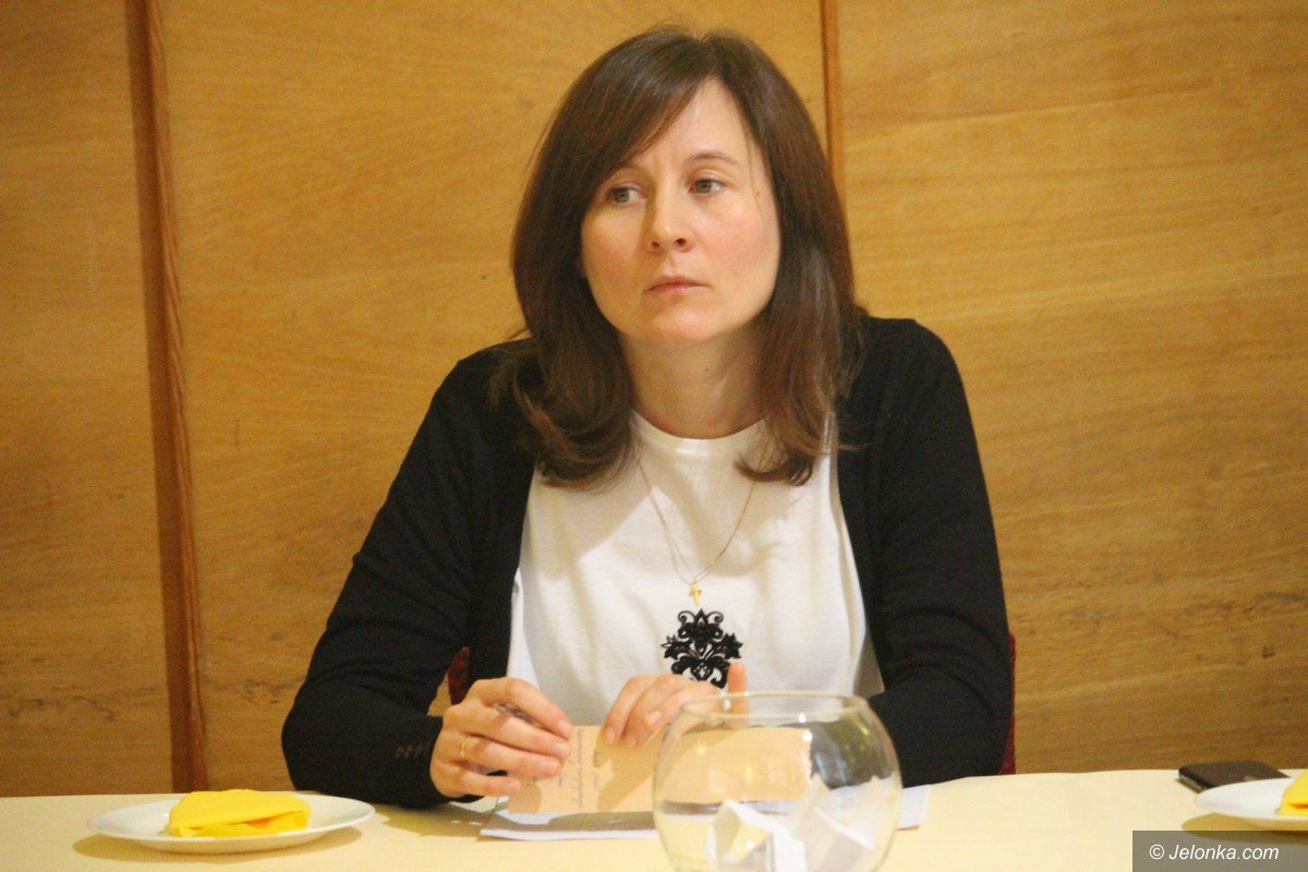 poezja-jana-pawa-ii-z-ust-i-serc-modziezy-foto-72289