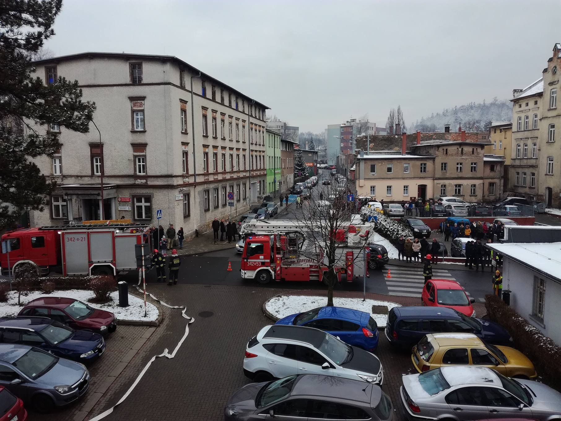 cwiczenia-strazackie-w-magistracie-przy-sudeckiej-foto-72300
