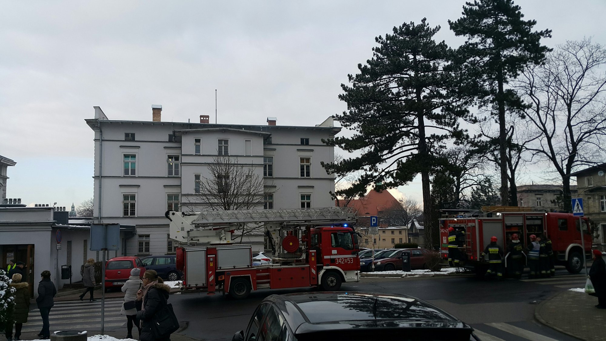 cwiczenia-strazackie-w-magistracie-przy-sudeckiej-foto-72300