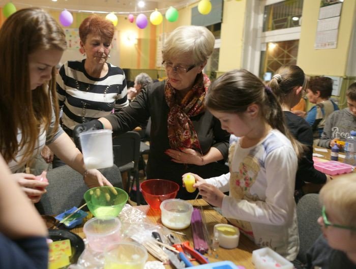 warsztaty-mydlarskie-w-janowickiej-swietlicy-foto-72308