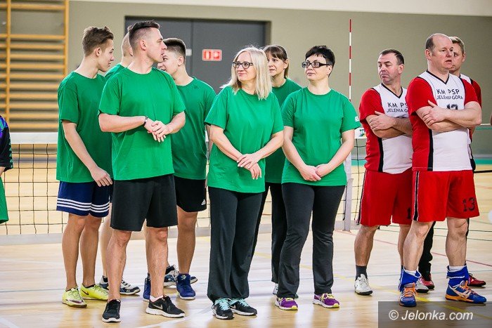 sportowa-integracja-w-hali-kpsw-foto-72311