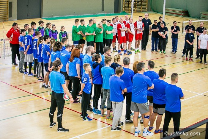 sportowa-integracja-w-hali-kpsw-foto-72311