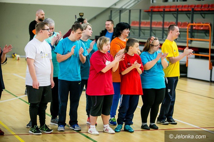 sportowa-integracja-w-hali-kpsw-foto-72311