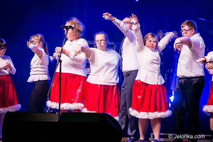 zabawa-i-pomoc-w-swiatecznej-atmosferze-foto-72333