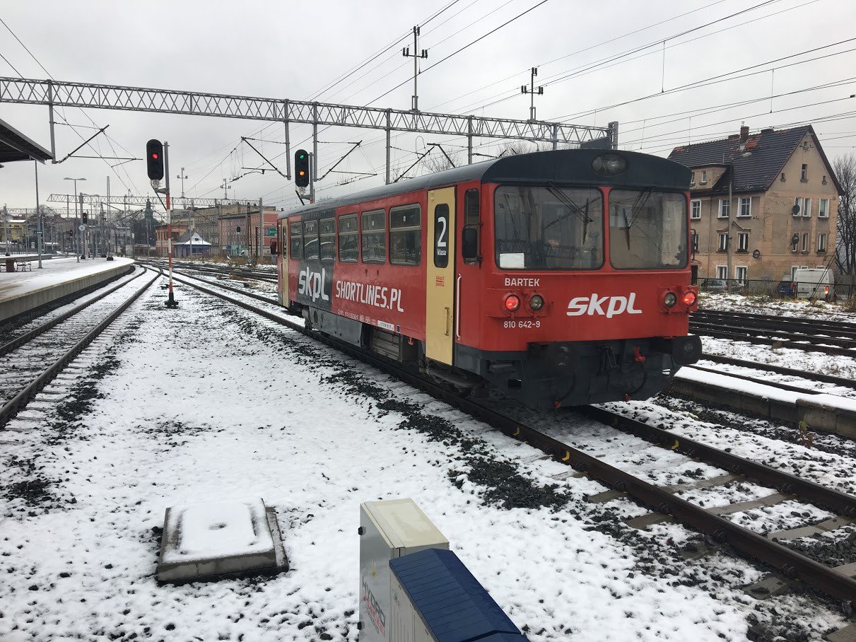 przejazdzka-pociagiem-z-podtekstem-foto-72340