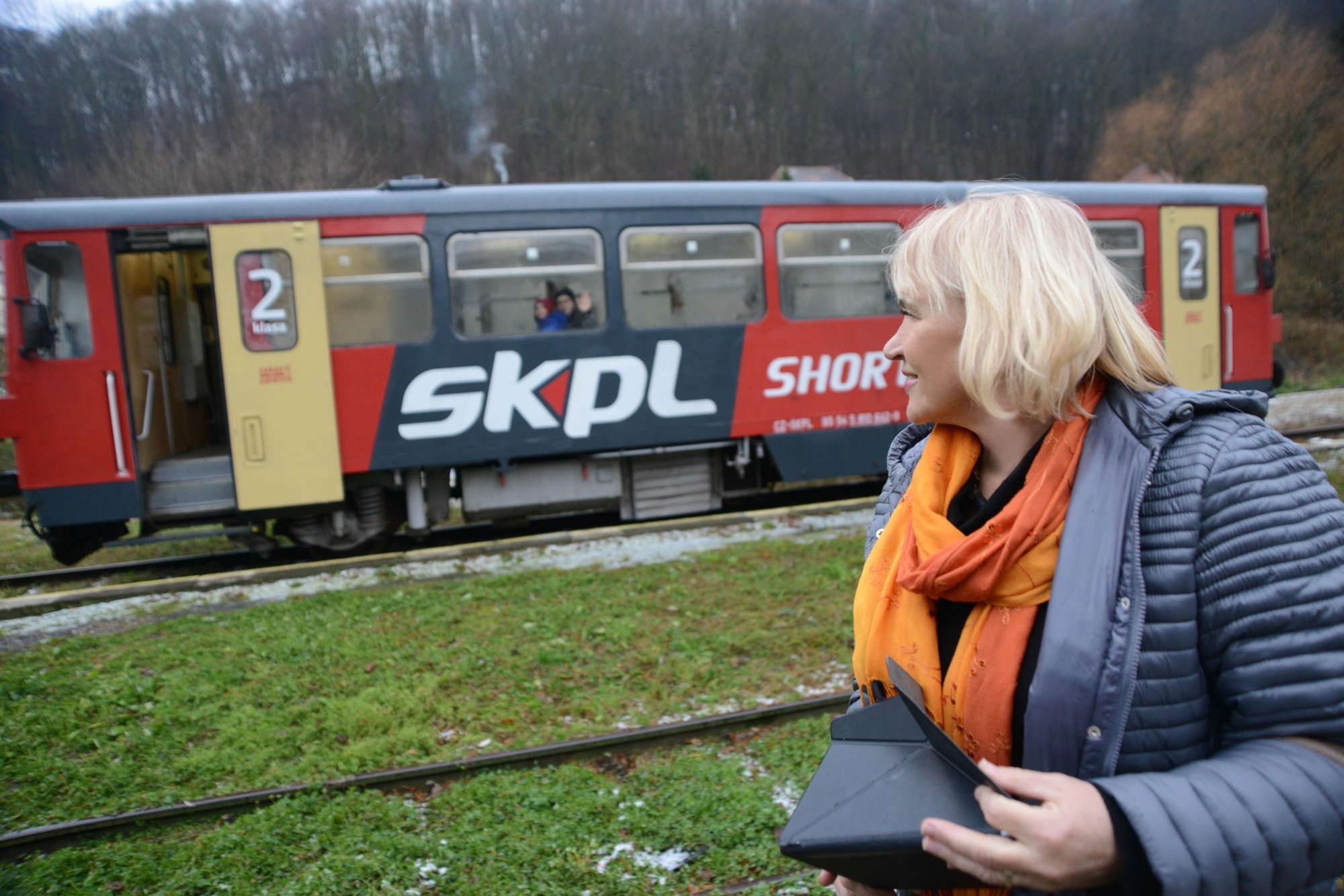przejazdzka-pociagiem-z-podtekstem-foto-72340