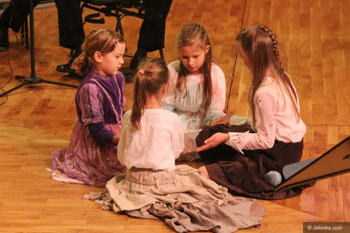 poranek-w-filharmonii-ze-sw-mikoajem-foto-72358