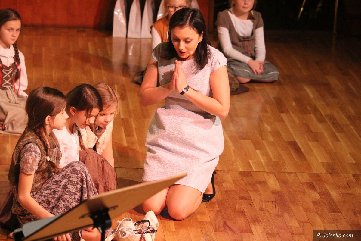 poranek-w-filharmonii-ze-sw-mikoajem-foto-72358