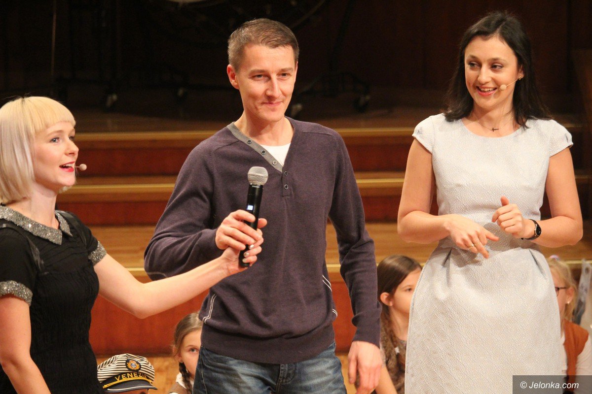 poranek-w-filharmonii-ze-sw-mikoajem-foto-72358