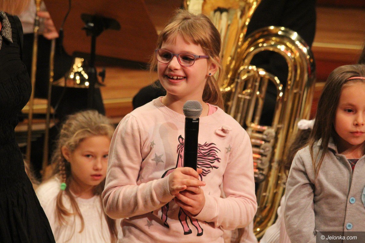 poranek-w-filharmonii-ze-sw-mikoajem-foto-72358