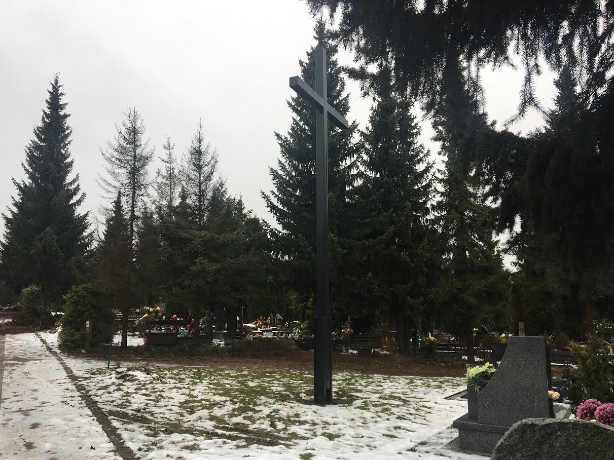 wroci-krzyz-na-nowy-cmentarz-przy-sudeckiej-foto-72369