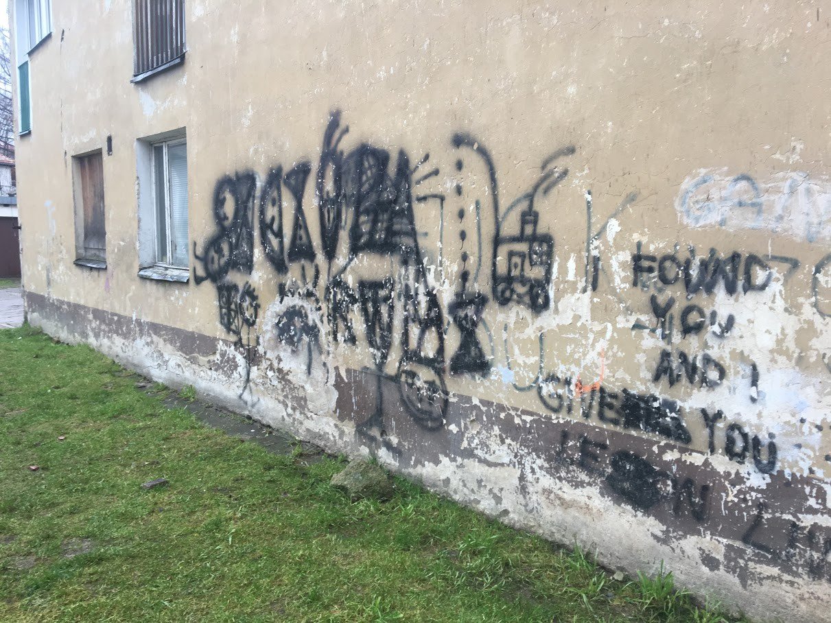 budynek-socjalny-do-remontu-foto-72372