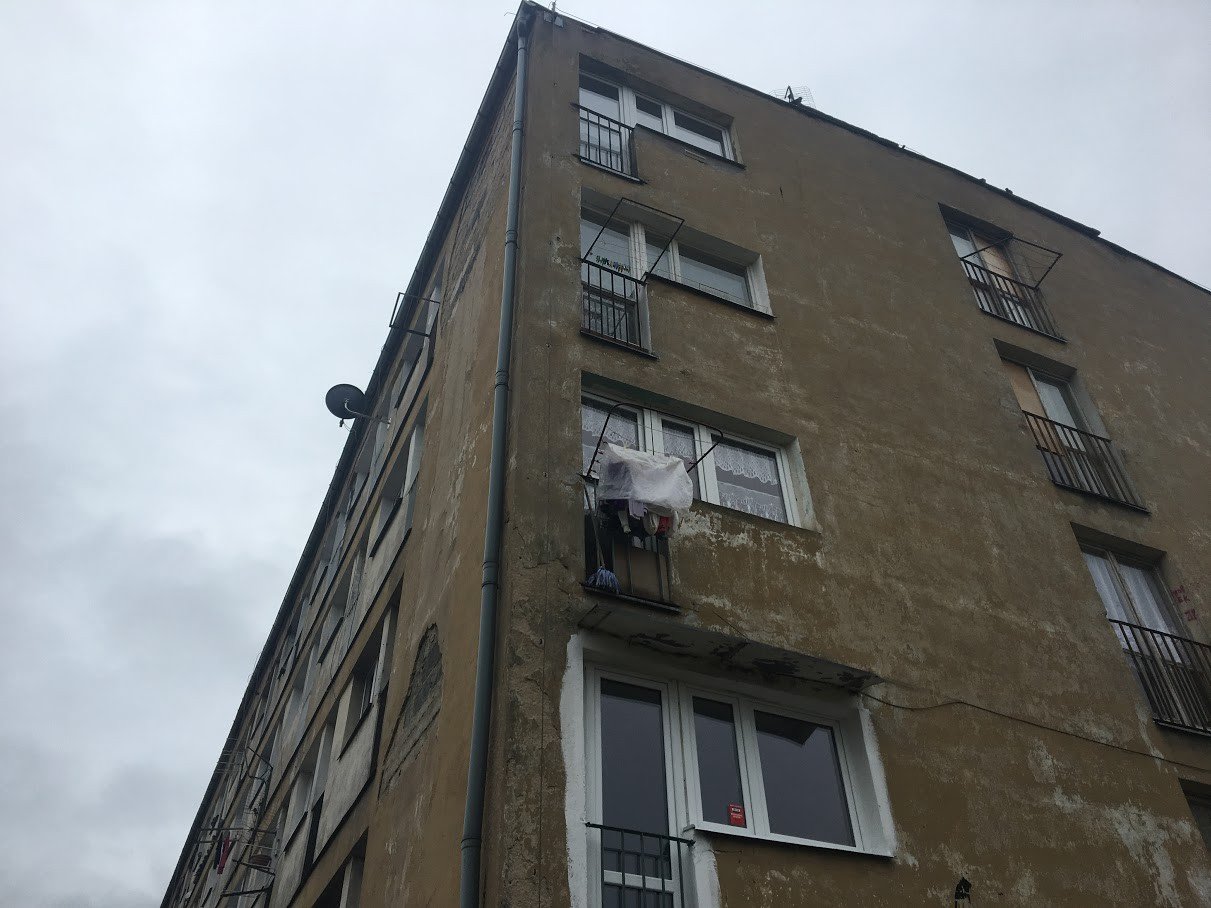 budynek-socjalny-do-remontu-foto-72372