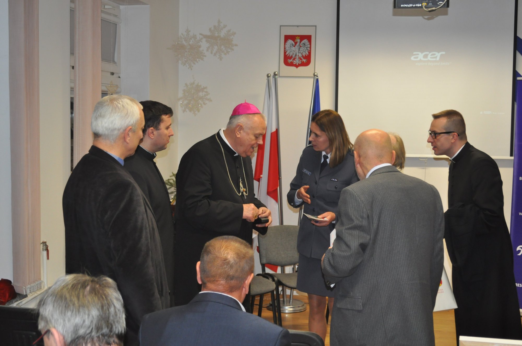 biskup-odwiedzi-areszt-sledczy-foto-72383
