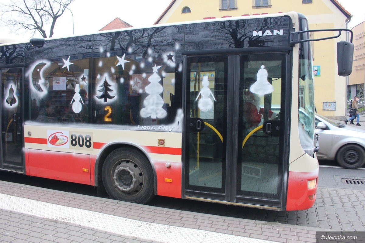 mikoajkowy-autobus-wozi-jeleniogorzan-foto-72386