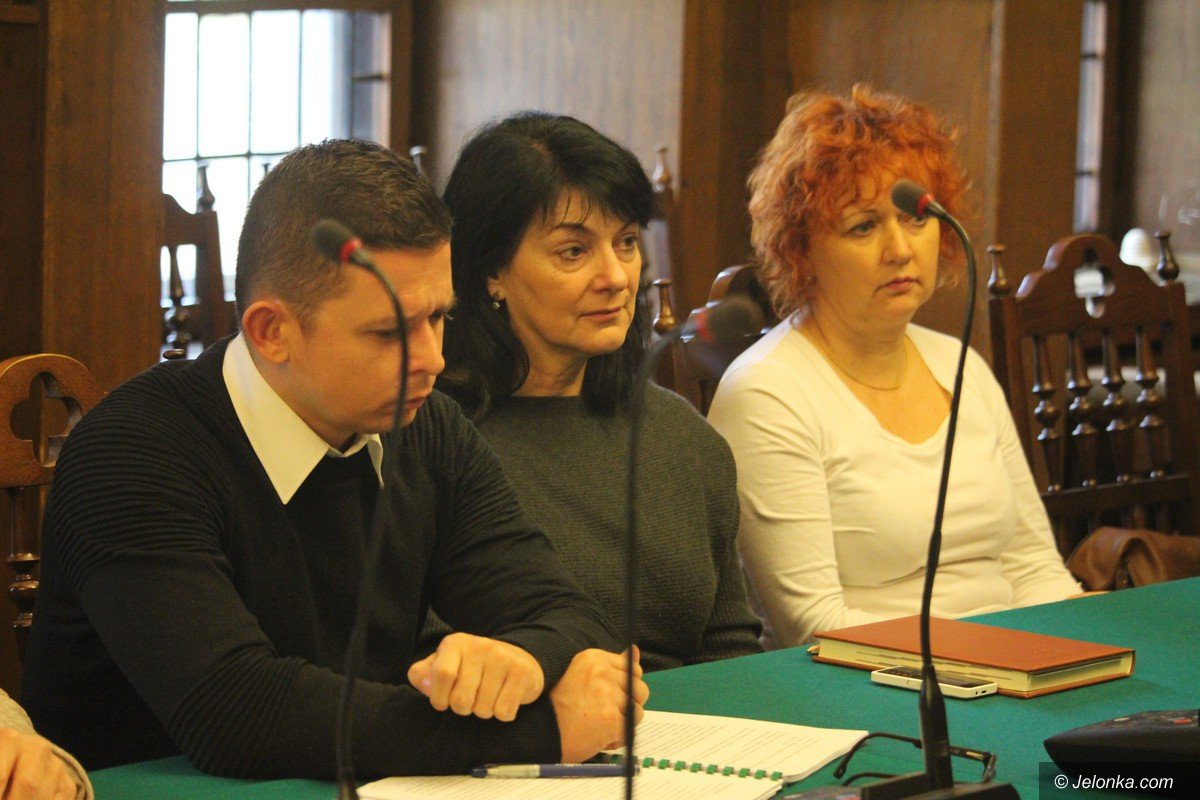 dziura-finansowa-w-oswiacie-coraz-wieksza-foto-72388