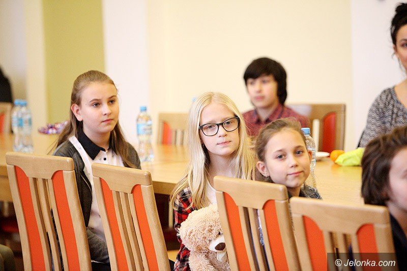nie-pij-apeluja-w-swoich-pracach-dzieci-foto-72399