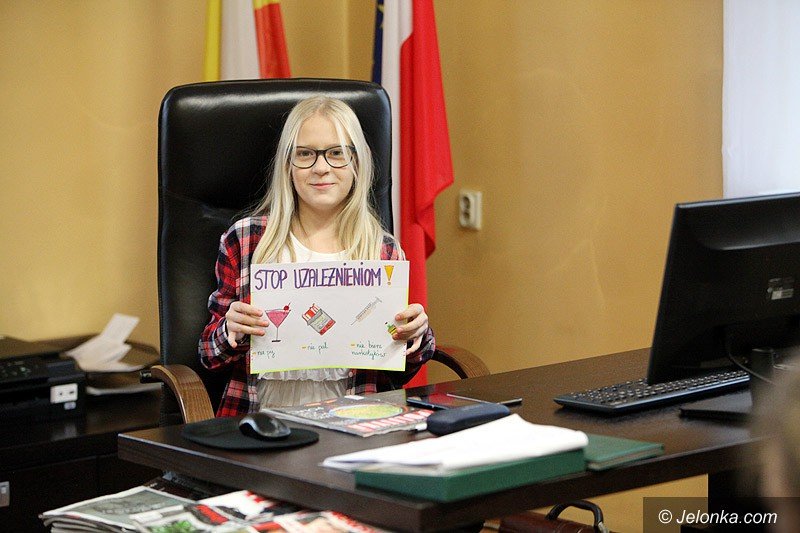 nie-pij-apeluja-w-swoich-pracach-dzieci-foto-72399