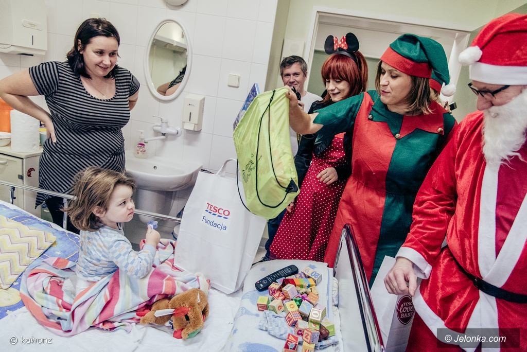 mikoaj-odwiedzi-chore-dzieci-foto-72400