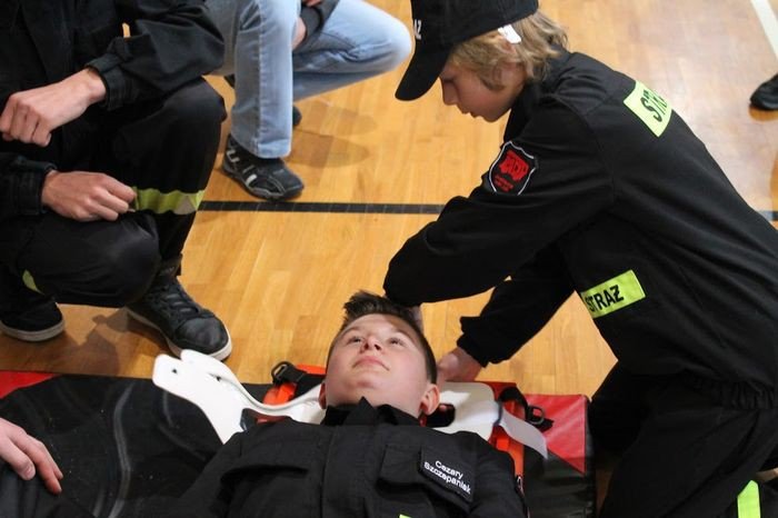 strazackie-mikoajki-w-jezowie-sudeckim-foto-72423