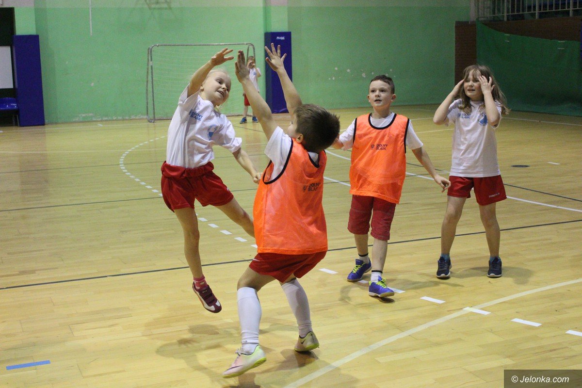 popularyzacja-piki-recznej-wsrod-dzieci-foto-72438