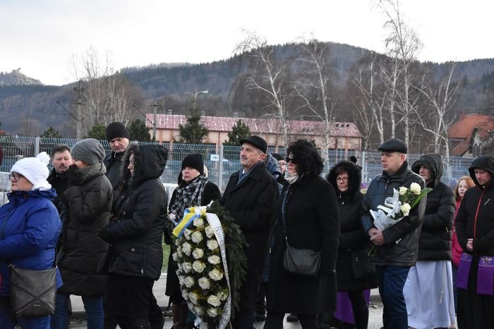 ostatnie-pozegnanie-tragicznie-zmarych-dzieci-foto-72447