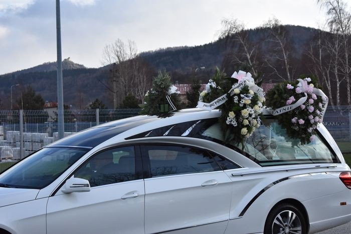 ostatnie-pozegnanie-tragicznie-zmarych-dzieci-foto-72447