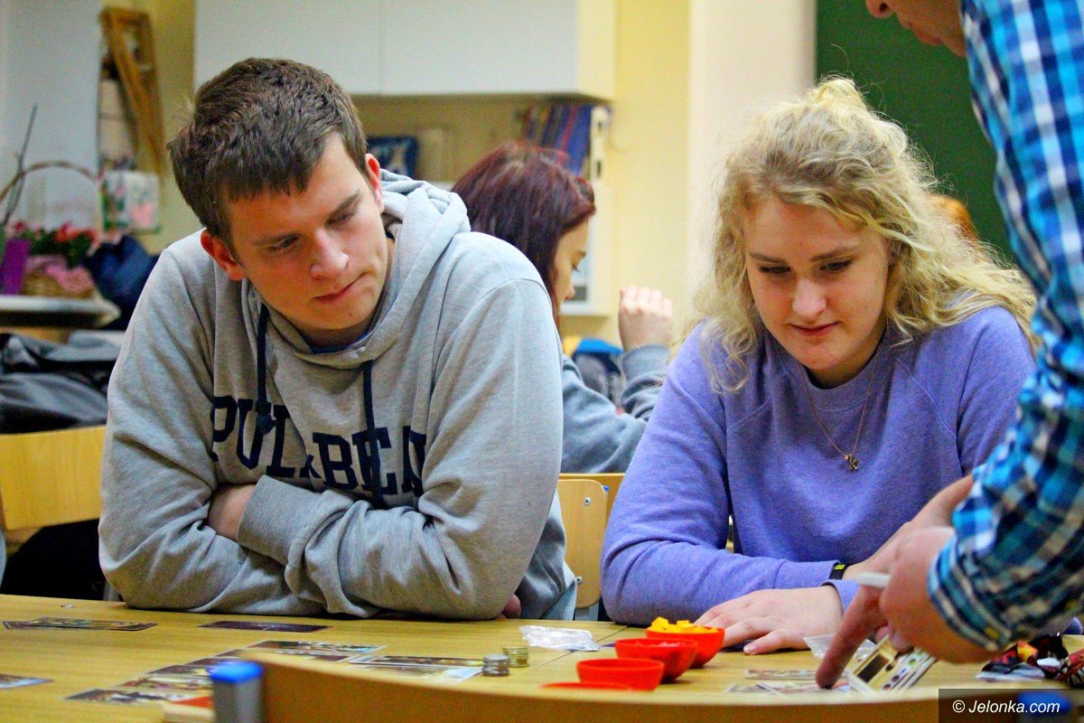 gry-planszowe-popularne-w-norwidzie-foto-72449